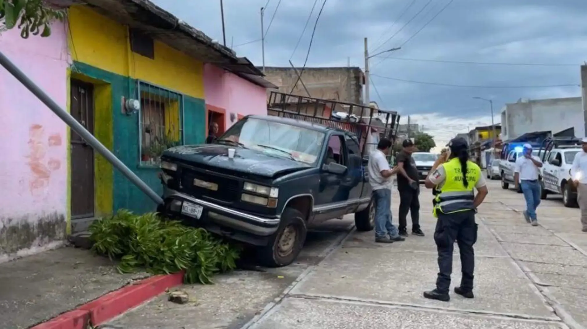 camioneta verde0